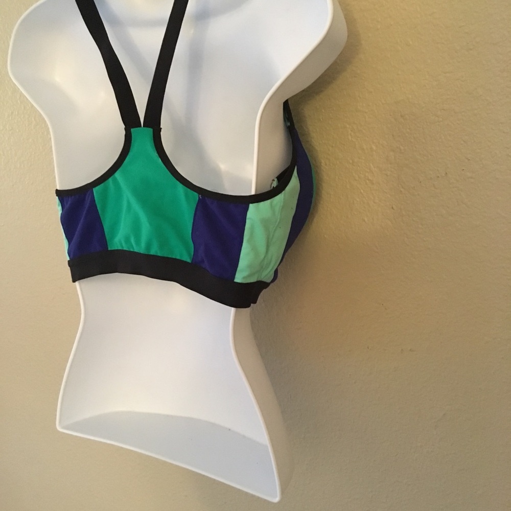 🐞Victoria Secret size 34DD - Picture 4 of 6
